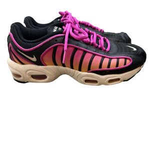 Nike Air Max Tailwind IV Women's Black White Fire Pink Size 9 Shoes CK2600-002